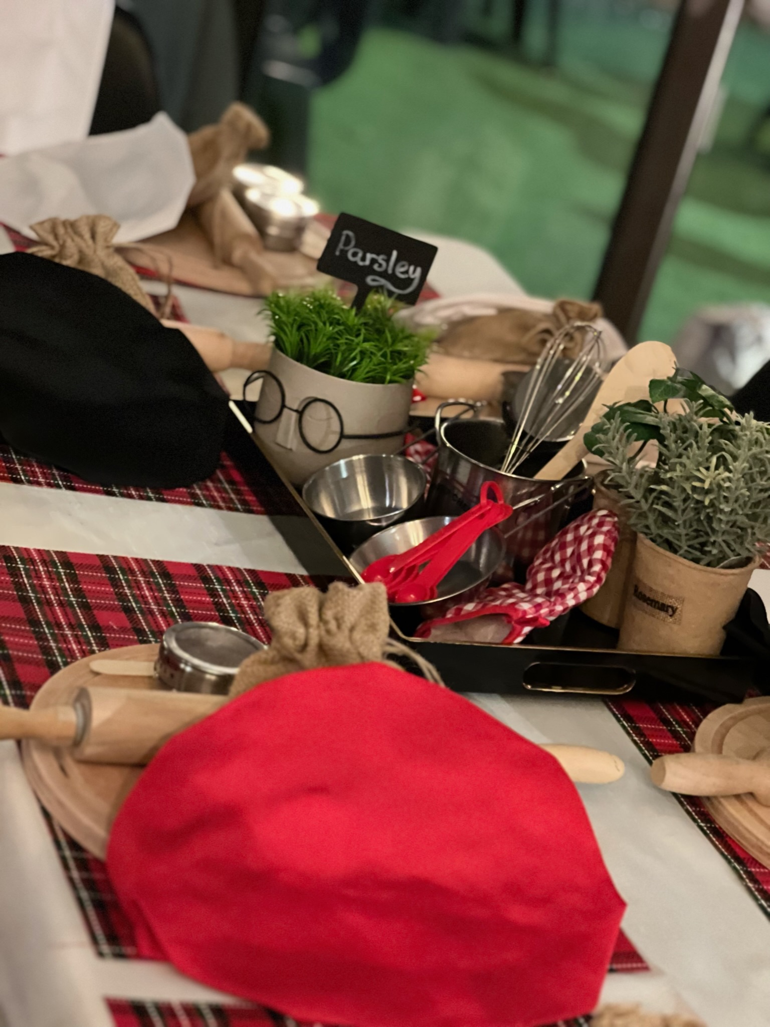 6A37A2E9-B3A5-4A1D-B503-804284C0F0F7