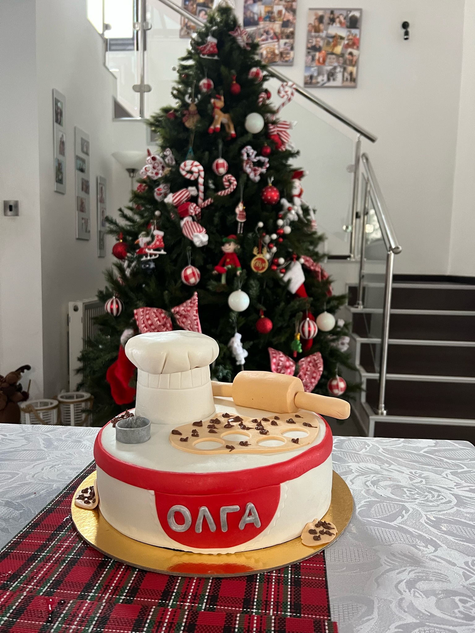 A3E991E4-B72F-4E3D-BBFF-C7A3B49C3C20